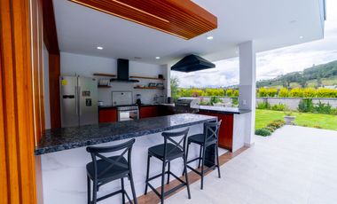 Tarqui, lujo que se vive todos los días ✨🌄