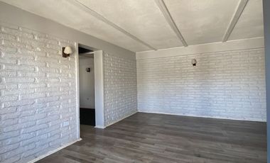 Casa 3 dormitorios 1 baño patio y entrada para auto