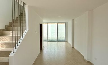 en venta casa en vistana 2000