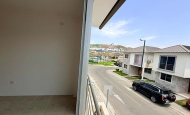 en venta casa en vistana 2000