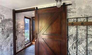 Espectacular casa con orilla de lago, a solo 4,9 km de Puerto Varas