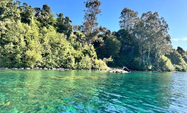 Espectacular casa con orilla de lago, a solo 4,9 km de Puerto Varas