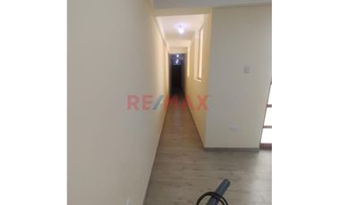 Alquiler Dpto en Estreno 1er Piso + Cochera - Av. La Paz