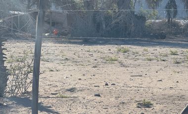 PARCELACION LA MACARENA-INTERIOR PIEDRA COLGADA