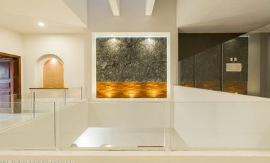 Casa con Muelle Privado en Marina Vallarta