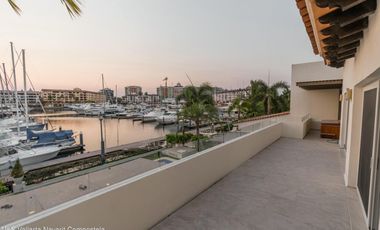 Casa con Muelle Privado en Marina Vallarta