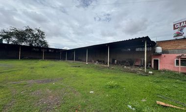 Terreno - Bodega en VENTA / RENTA sobre Calzada Lázaro Cárdenas en ESQUINA