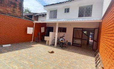 CASA EN ALQUILER TEQUENDAMA