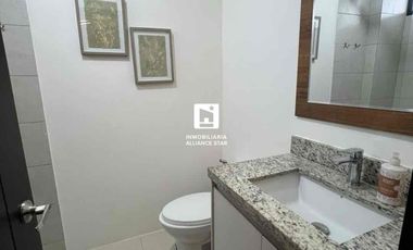 ALQUILER o VENTA CASA EN URB. ARBOLEIA