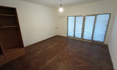 🏠AMPLIO DEPARTAMENTO EN ALQUILER 🏠