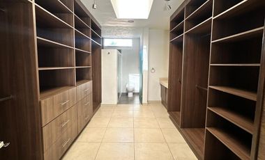 Casa en Monasterio Altozano