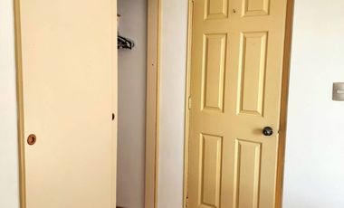 SE ARRIENDA DEPO EN EDIF. PLAZA CAMPANARIO.