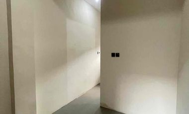 di sewakan rumah for rent  cipete brand new house dalam komplek dekat Ke MRT Haji Nawi