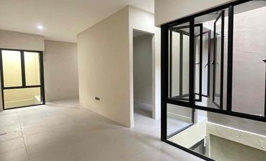 di sewakan rumah for rent  cipete brand new house dalam komplek dekat Ke MRT Haji Nawi