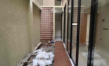 di sewakan rumah for rent  cipete brand new house dalam komplek dekat Ke MRT Haji Nawi