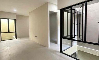 di sewakan rumah for rent  cipete brand new house dalam komplek dekat Ke MRT Haji Nawi