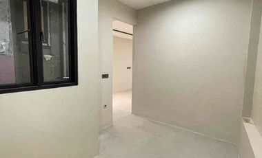 di sewakan rumah for rent  cipete brand new house dalam komplek dekat Ke MRT Haji Nawi