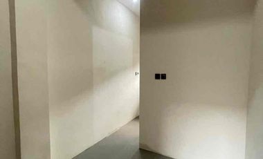 di sewakan rumah for rent  cipete brand new house dalam komplek dekat Ke MRT Haji Nawi