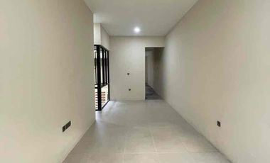 di sewakan rumah for rent  cipete brand new house dalam komplek dekat Ke MRT Haji Nawi