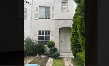 Casa en recuperación bancaria en MZ 012, Fraccionamiento Los Olivos II, San José del Puente, Estado de México. (NO SE ACEPTAN CREDITOS)