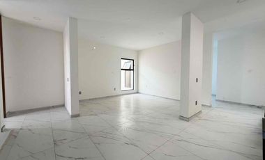 *CASA NUEVA EN VENTA EN BOSQUES DE LA VICTORIA A SOLO 3 CUADRAS DE EXPO GUADALAJARA*