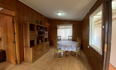 Se vende casa en sector El Retiro precio de venta UF 2.600