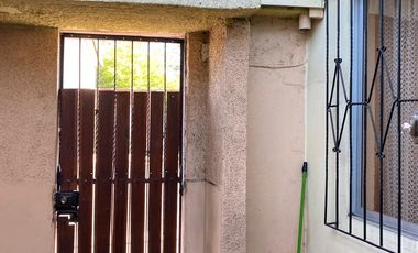 Se vende amplia casa, apta credito hipotecario 7 dormitorios, 10 estacionamientos