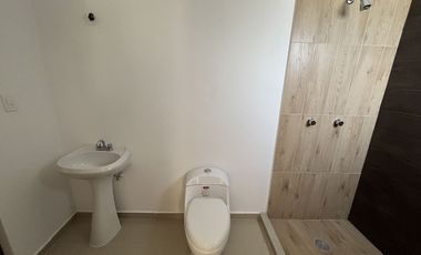 CASA NUEVA EN VENTA  EN FRACC. JARDÍNES DEL SUR,  BOULEVARD BOCA DEL RÍO - PASO DEL TORO VERACRUZ.