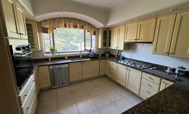 INCREIBLE RESIDENCIA EN VENTA EN EL PALOMAR SECCION BOSQUES
