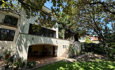 INCREIBLE RESIDENCIA EN VENTA EN EL PALOMAR SECCION BOSQUES