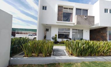 CASA EN RENTA DOS RECAMARAS CON BAÑO CADA UNA CUATLANCINGO