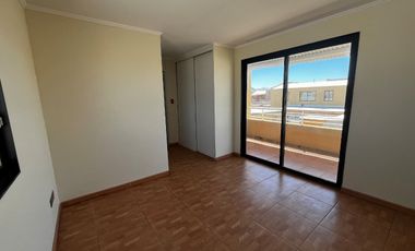 HERMOSA Y GRAN CASA EN VILLA LOS YACIMIENTOS CALAMA