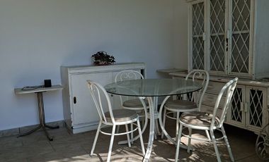 Casa amueblada con alberca y jardín en Lomas de Cuernavaca – 4 recámaras, 4.5 baños