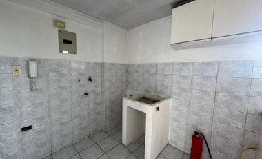 Arriendo departamento sector norte, cerca de Solca