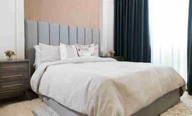 For Rent & Sale 2BR Fully Furnished Unit w/ Office + 2 Parking  | St. Moritz, McKinley Hills