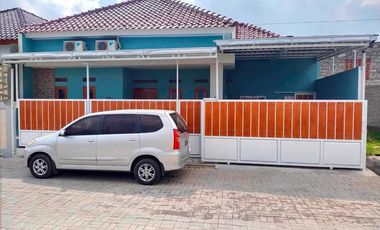 dijual rumah baru free desain di solo raya harga NEgo bisa beli kavling tanahnya saja