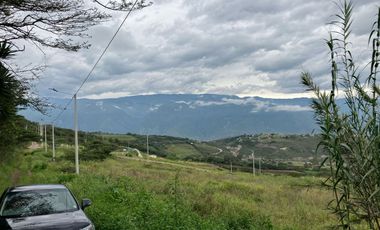 HERMOSOS TERRENOS EN VENTA EN YUNGUILLA