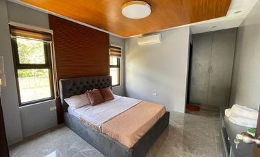 RUSH!! FOR SALE OR LEASE NEWLY BUILT POOL VILLAS IN ANGELES CITY NEAR CLARK AND FIELDS AVENUE