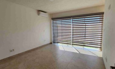 Hermosa casa en renta 3 recamaras excelentes condiciones $19,500.00 inc. mtto.