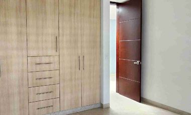 Hermosa casa en renta 3 recamaras excelentes condiciones $19,500.00 inc. mtto.