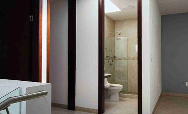 Hermosa casa en renta 3 recamaras excelentes condiciones $19,500.00 inc. mtto.