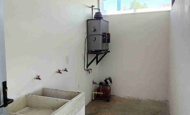 Hermosa casa en renta 3 recamaras excelentes condiciones $19,500.00 inc. mtto.