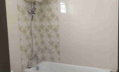 JUAL CEPAT RUMAH  DI CLUSTER MELIA GROVE BINTARO