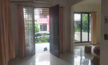 JUAL CEPAT RUMAH  DI CLUSTER MELIA GROVE BINTARO