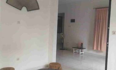 JUAL CEPAT RUMAH  DI CLUSTER MELIA GROVE BINTARO
