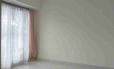 JUAL CEPAT RUMAH  DI CLUSTER MELIA GROVE BINTARO