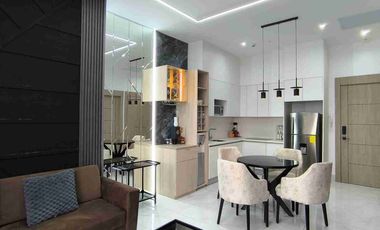 En venta suite AMOBLADA, Urb. Titanium 1