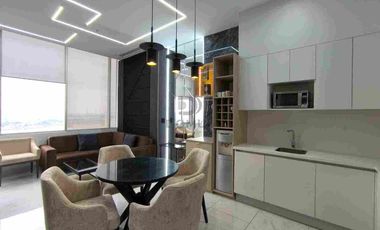 En alquiler suite AMOBLADA. Titanium 1