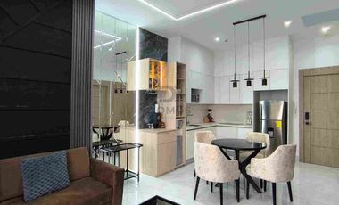 En alquiler suite AMOBLADA. Titanium 1