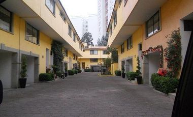 Venta Casa en Condominio Ubicado en Huixquilucan, Estado de México